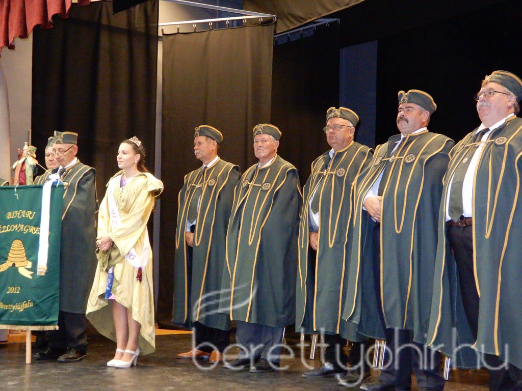 IX. Bihari Mézesnap 27